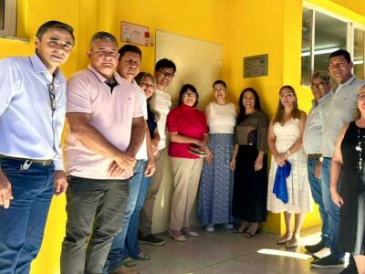 Imagem da notícia Costa Rica investe mais de R$ 1 Milhão na educação e entrega novas salas com lousa digital
